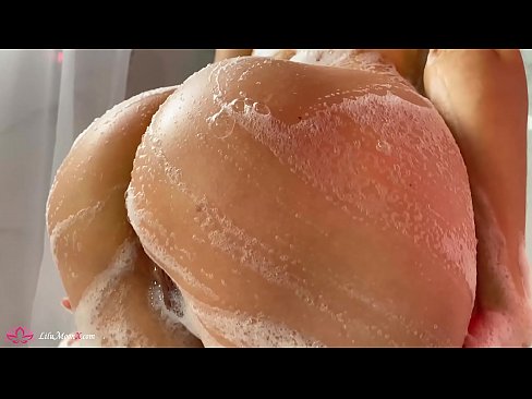 ❤️ Mae gwallt tywyll yn Mastyrbio Pussy gyda Dirgrynwr i Orgasm Dwys yn y Cawod ☑Porno ar cy.hotpornphotos.ru ❤